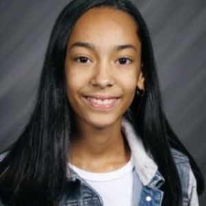 Meet your Posher, Roselyn